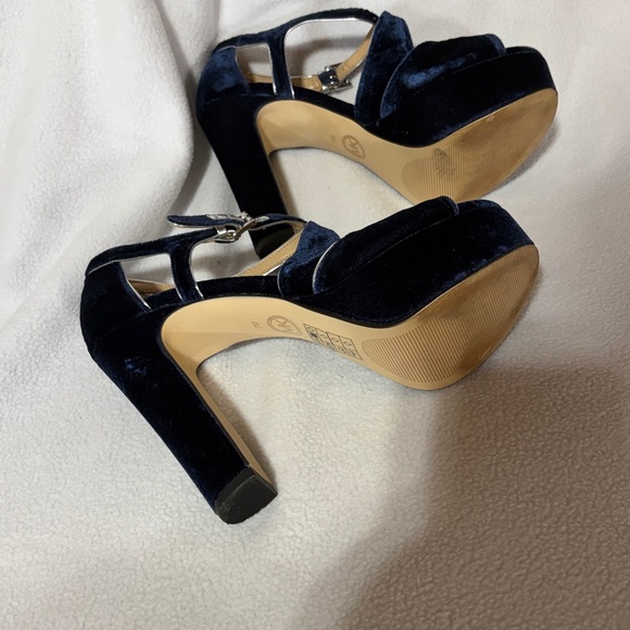 Michael Kors Dark Blue Velvet Heels - Picture 6 of 7